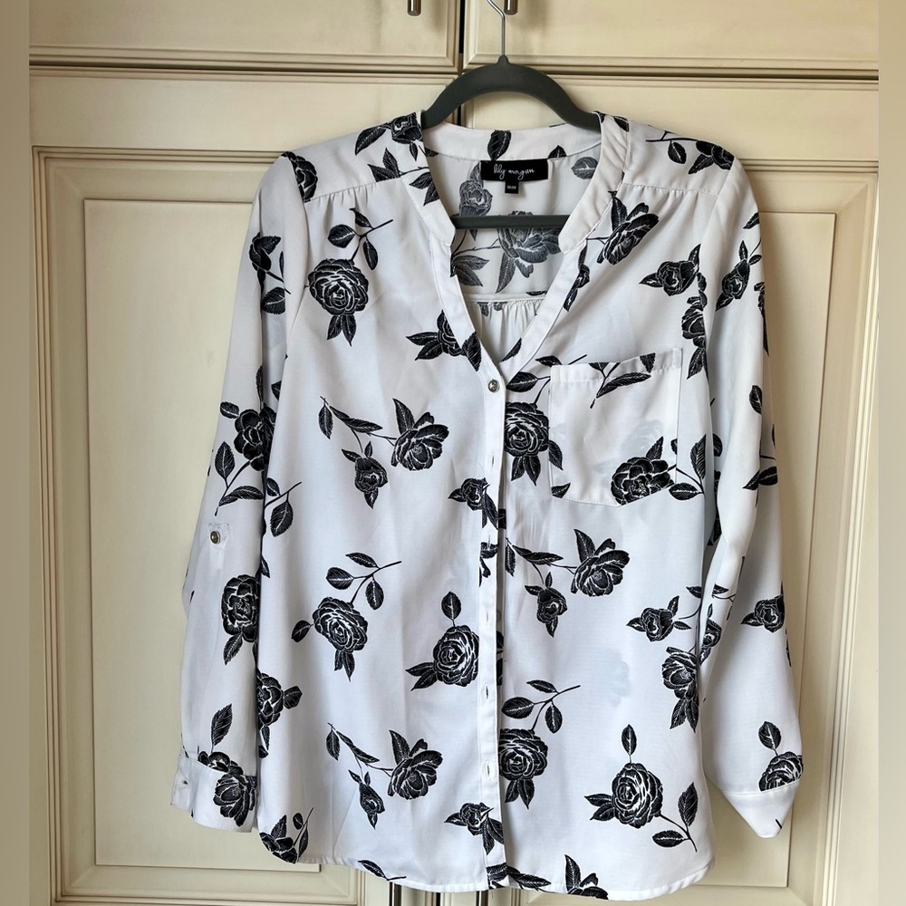 🍓 Morgan Lily black/white blouse. EUC. Medium.